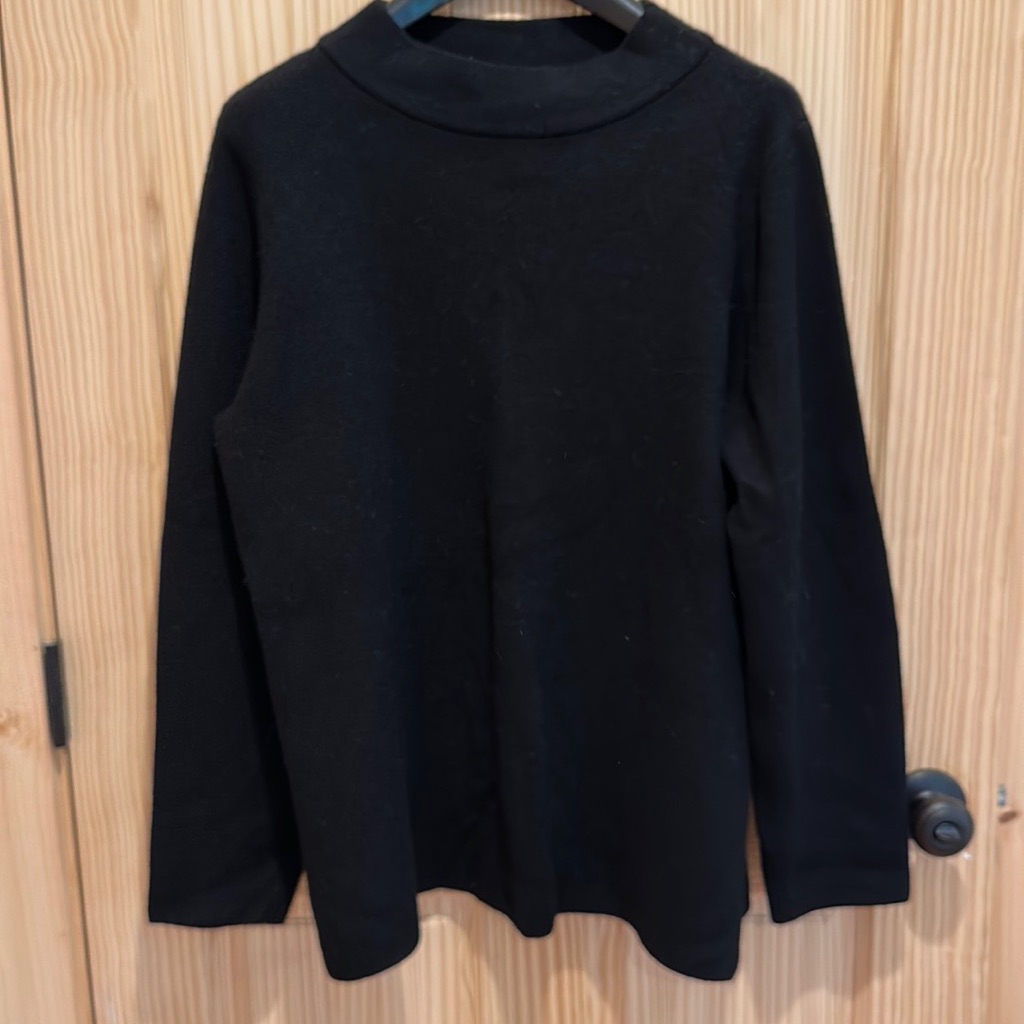 Apt 9 Brand Sweater